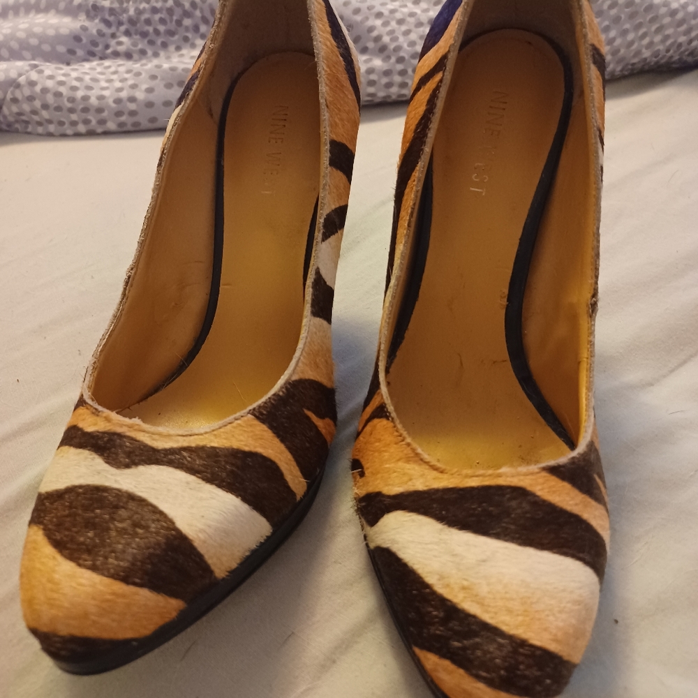 Women's  shoes